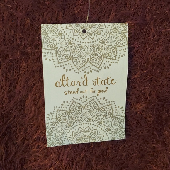 Women's Altar'd State top - Picture 4 of 5